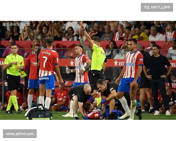 巴尔韦德补时点球被扑 皇马错失绝杀机会引发球迷热议 巴尔韦德补时点球被扑 皇马错失绝杀机会引发球迷热议