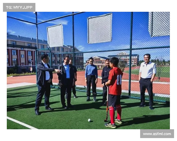 莫旗培养500名曲棍球人才 成为国内曲棍球发展重要摇篮 莫旗培养500名曲棍球人才 成为国内曲棍球发展重要摇篮